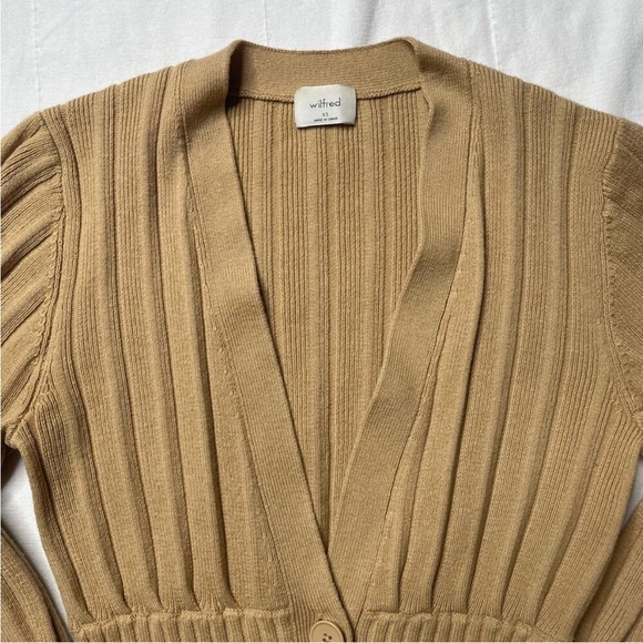 Aritzia Wilfred Brown Plunge Front Cardigan Size XS Button Merino Wool Cozy Warm - Picture 7 of 8